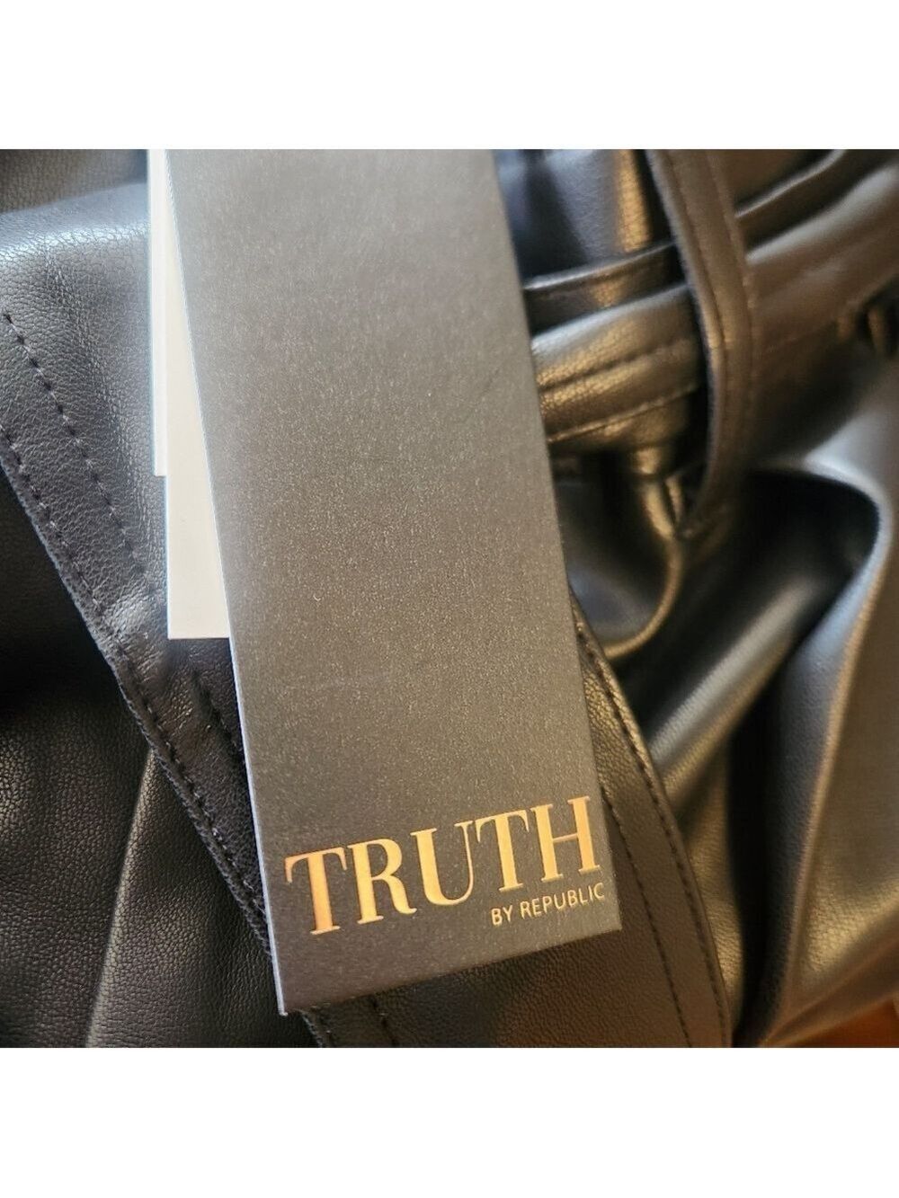 TRUTH BY REPUBLIC BLACK FAUX LEATHER SHORTS HIGH WAISTED WITH BELT SIZE 10 NWT - Picture 6 of 9